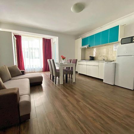 Venetis Sea View Apartment Navodari Exterior photo