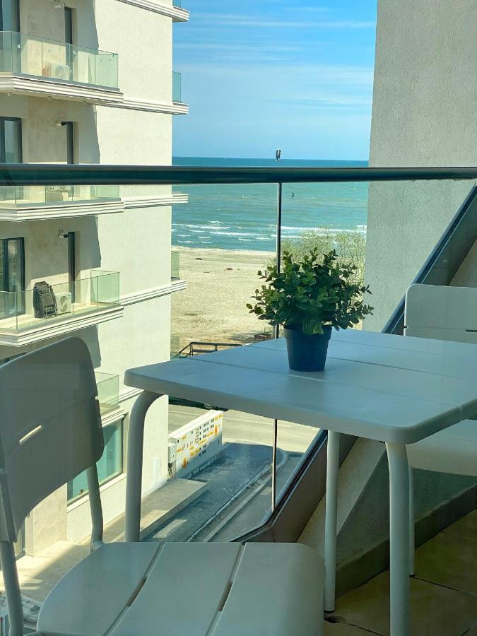 Venetis Sea View Apartment Navodari Exterior photo