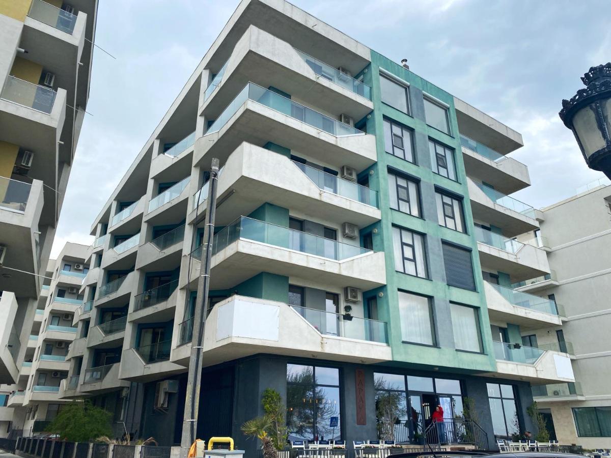 Venetis Sea View Apartment Navodari Exterior photo